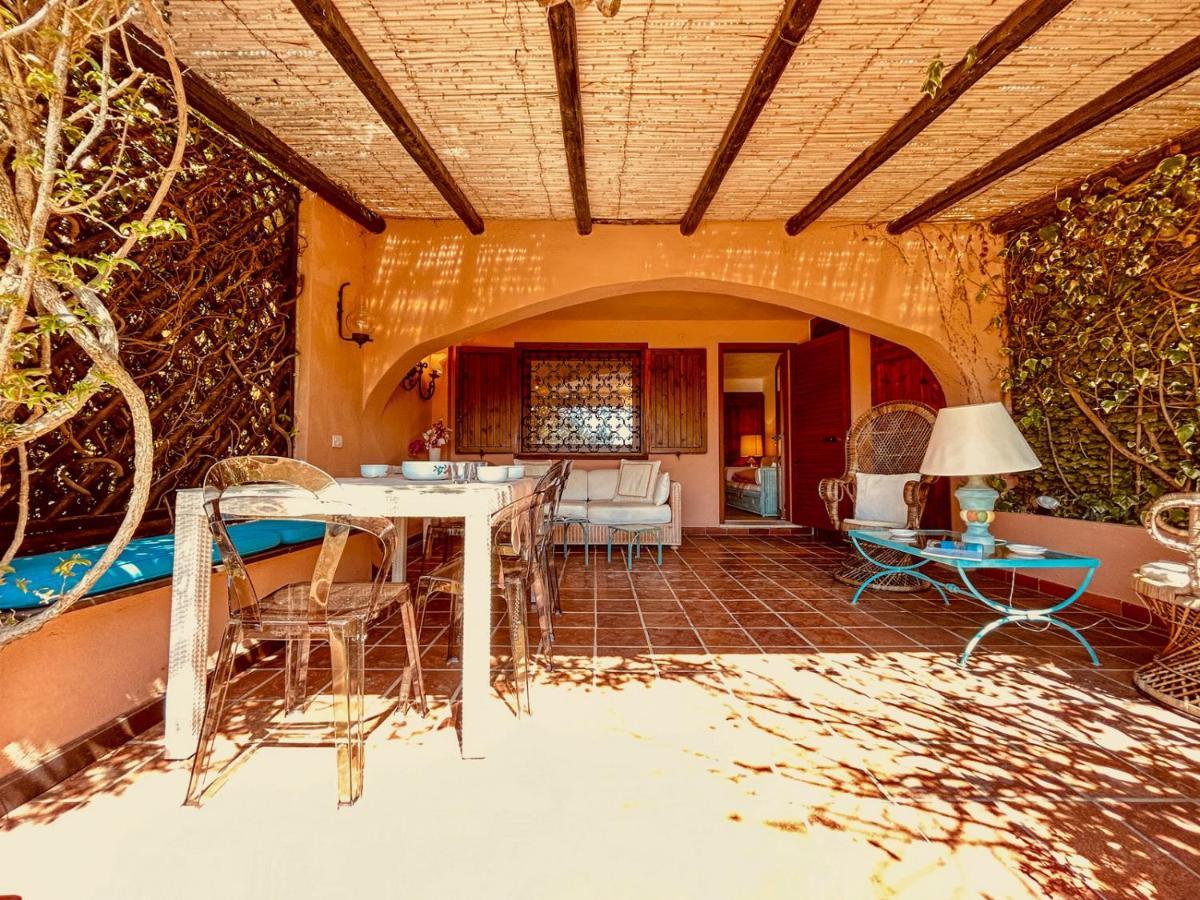 Villetta A Schiera Caprifogli Baia Sardinia Exteriér fotografie
